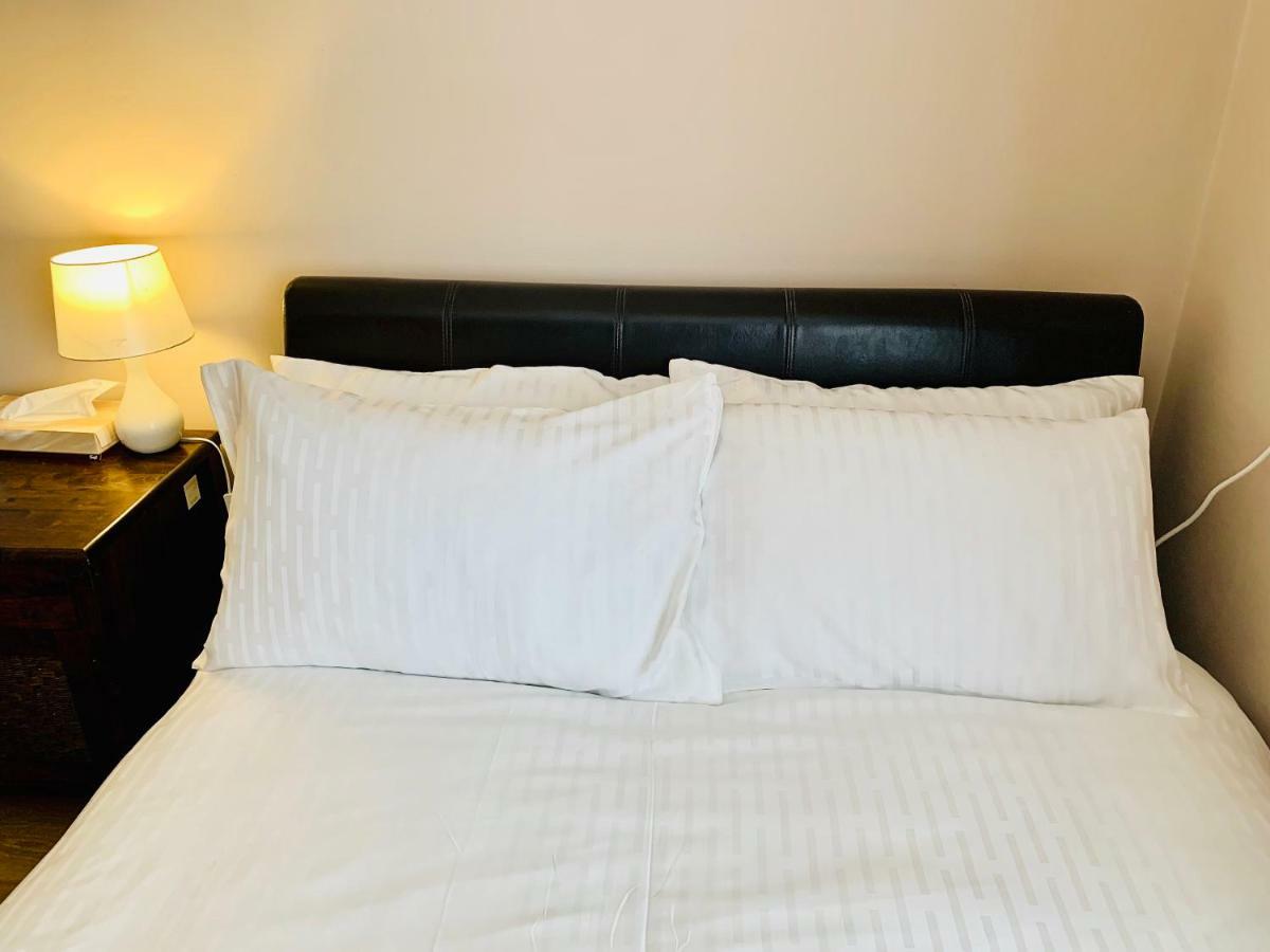 Bucknall  Housefield Stay מראה חיצוני תמונה